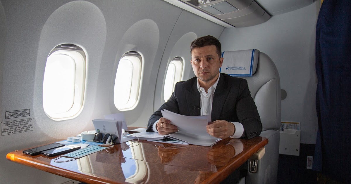 Налогоплательщики заплатили 14 миллионов гривен за авиаперелеты президента Зеленского